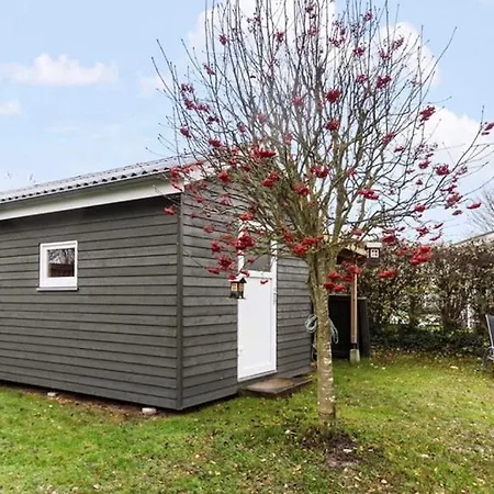 別荘 Hyggeligt Lille Sommerhus Taet Ved Strand *